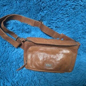 Spikes & Sparrow Leather Belt Bag Unisex